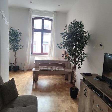 Modernes Apartment Im Herzen Leipzigs Bagian luar foto