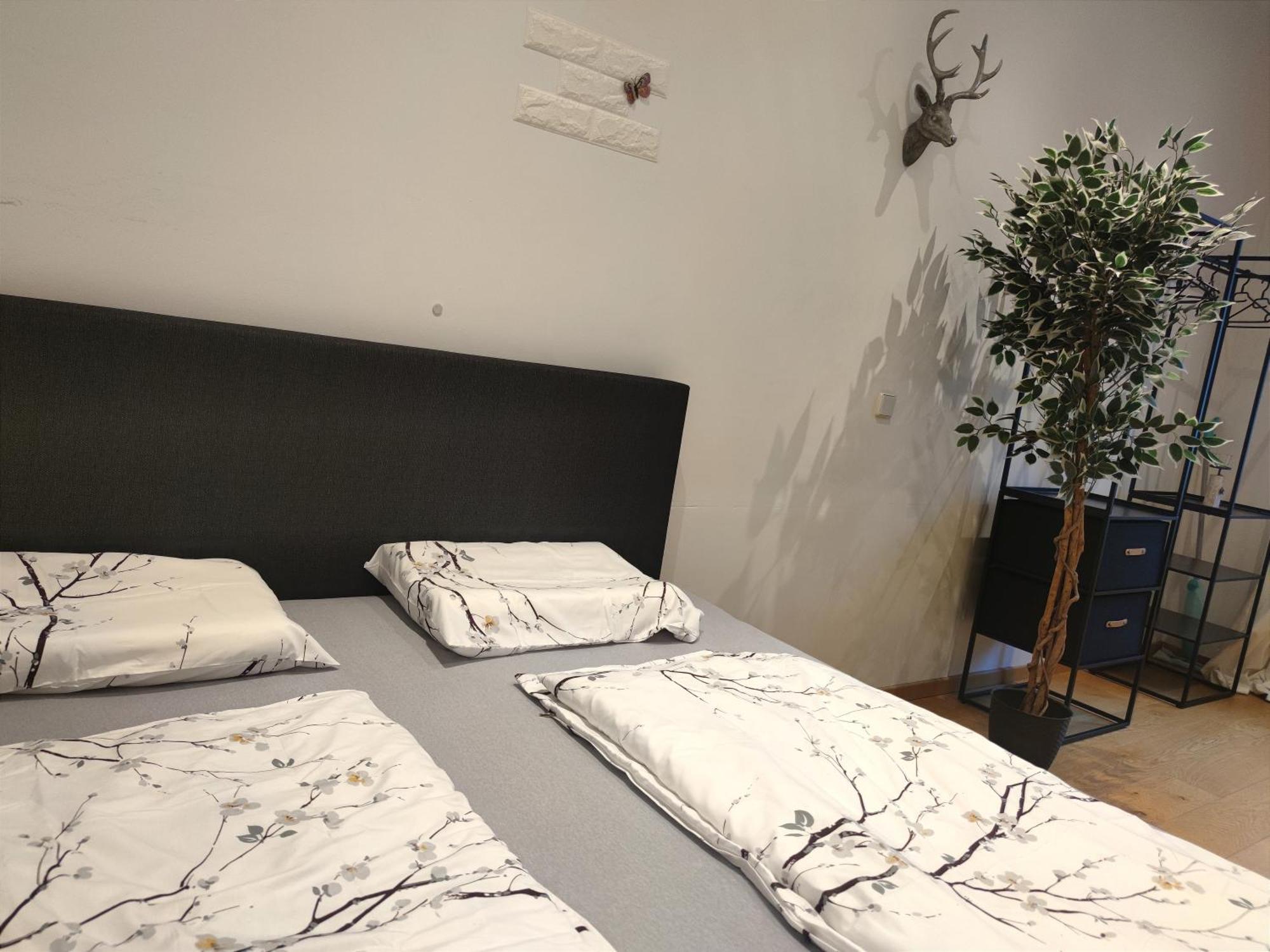 Modernes Apartment Im Herzen Leipzigs Bagian luar foto